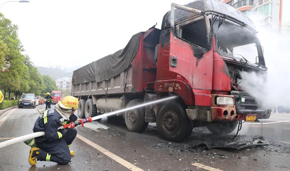 消防員防護裝備—滅火防（fáng）護靴