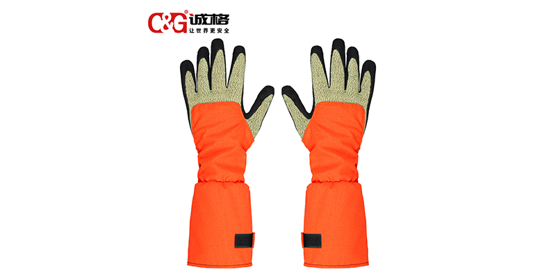 12cal防電弧防切（qiē）割手套：高危（wēi）工況下的雙重手部安全護盾