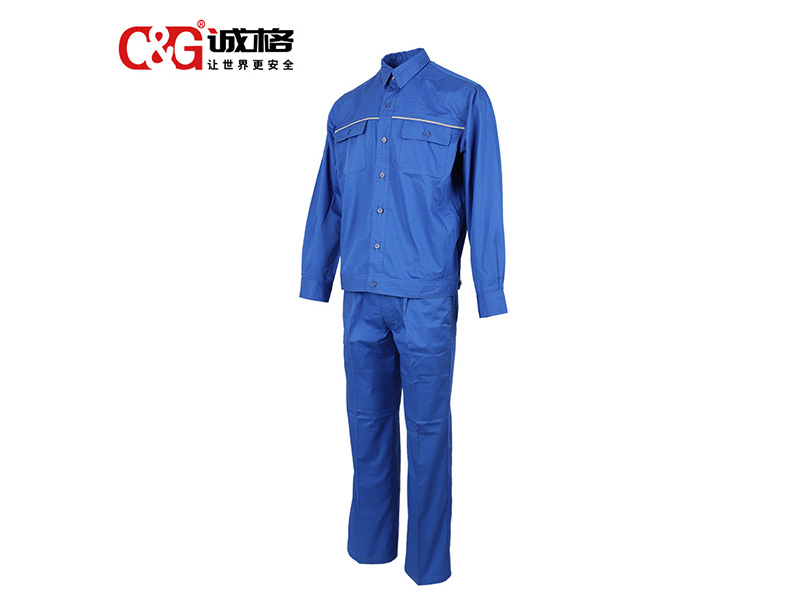 電網作業工作服選型指南（nán）：阻燃防靜（jìng）電核心功能與現（xiàn）場適配要點